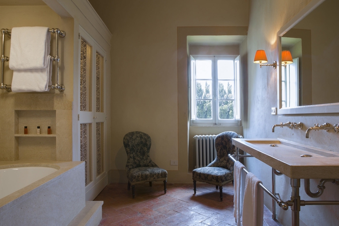 Imagen de la habitación del Hotel Castello Di Fonterutoli Wine Resort. Foto 2