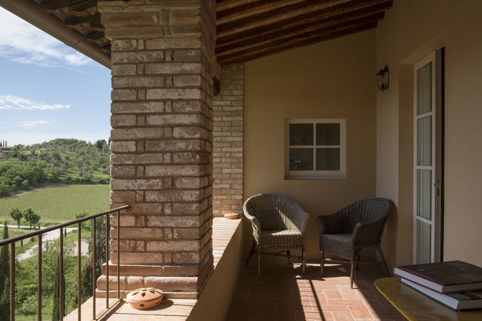 Imagen de los exteriores del Hotel Castello Di Fonterutoli Wine Resort. Foto 10