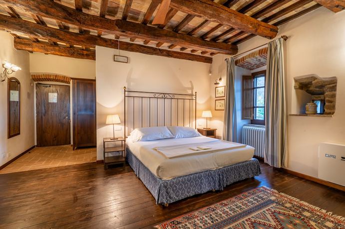 Imagen de la habitación del Hotel Castello Di Petrata. Foto 2