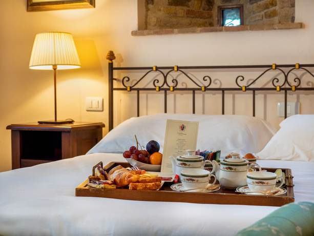 Imagen de la habitación del Hotel Castello Di Petrata. Foto 6