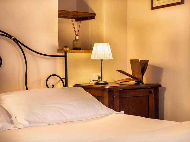 Imagen de la habitación del Hotel Castello Di Petrata. Foto 13