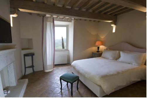 Imagen de la habitación del Hotel Castello Di Velona Resort Thermal Spa and Winery. Foto 3
