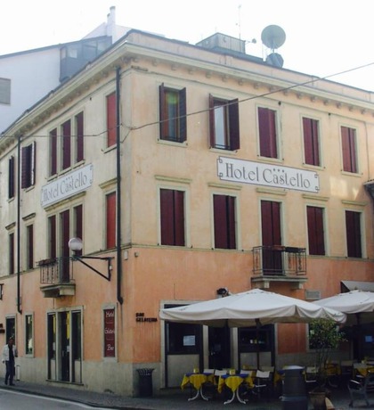 Imagen general del Hotel Castello, Este. Foto 1