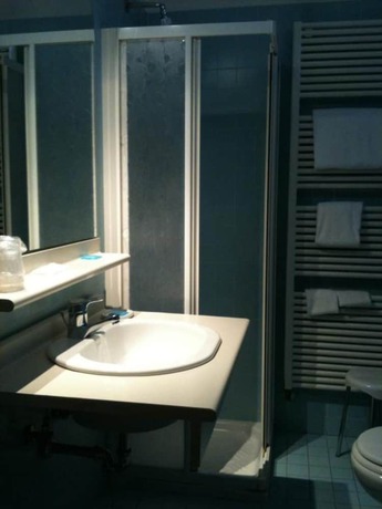 Imagen de la habitación del Hotel Castello, Este. Foto 9