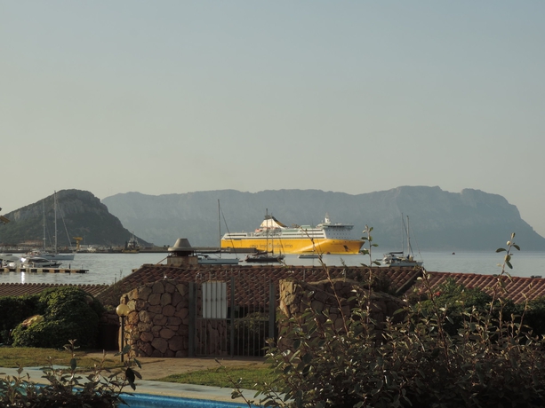 Imagen de los exteriores del Hotel Castello, Figari/Golfo Aranci. Foto 13