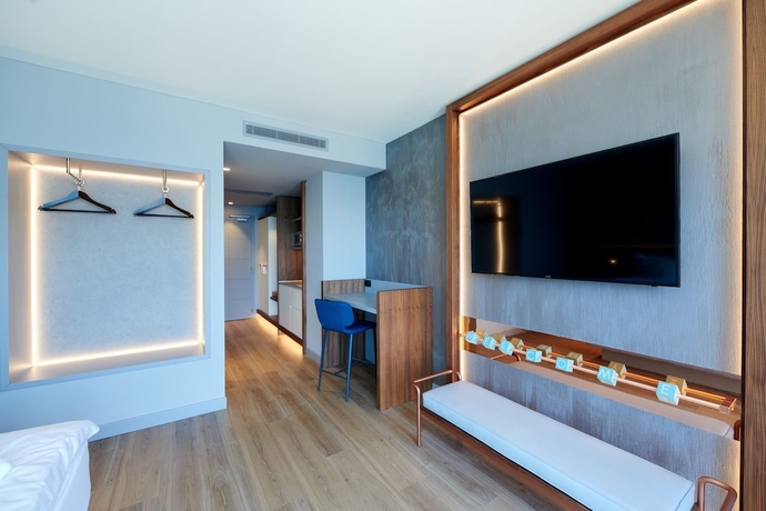 Imagen de la habitación del Hotel Castello Lake Front. Foto 8