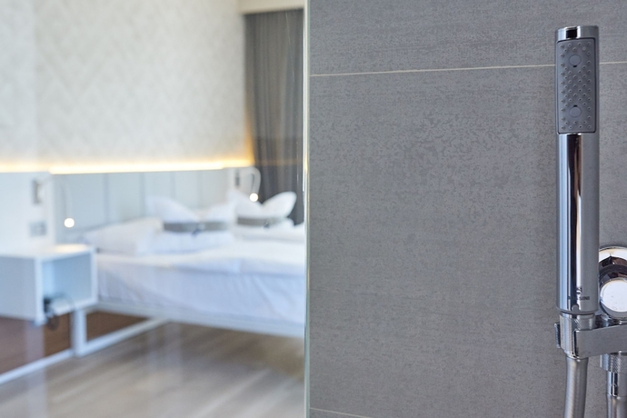 Imagen de la habitación del Hotel Castello Lake Front. Foto 14