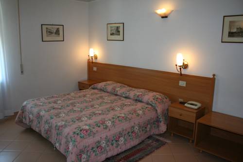 Imagen de la habitación del Hotel Castello, Mesagne. Foto 15