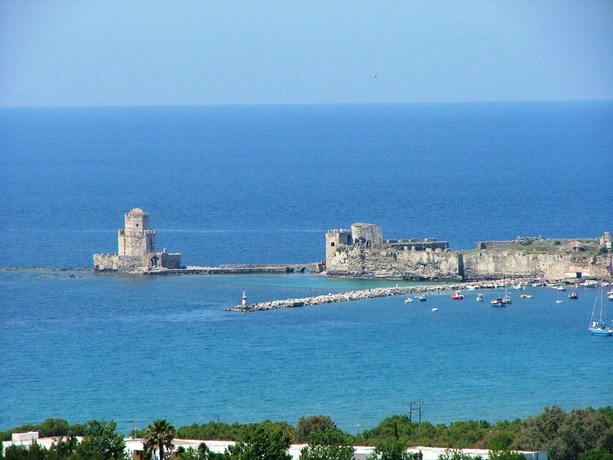Imagen de los exteriores del Hotel Castello, Methoni Municipal Unit. Foto 16