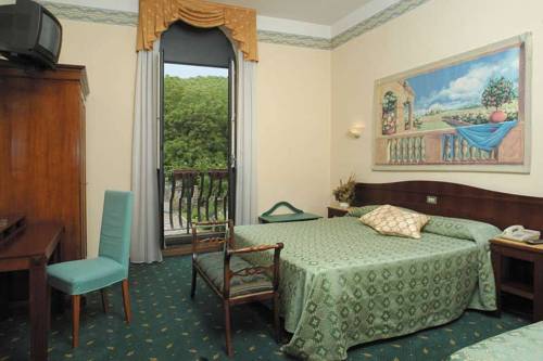 Imagen de la habitación del Hotel Castello, Modena. Foto 6