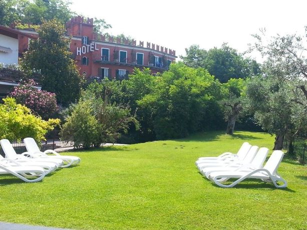 Imagen de los exteriores del Hotel Castello S. Antonio. Foto 16