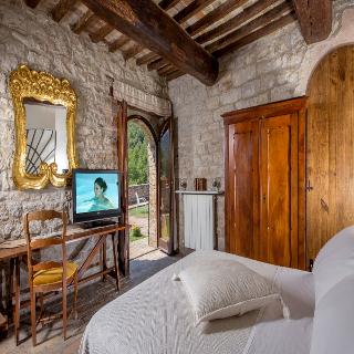 Imagen general del Hotel Castello Valenzino. Foto 17