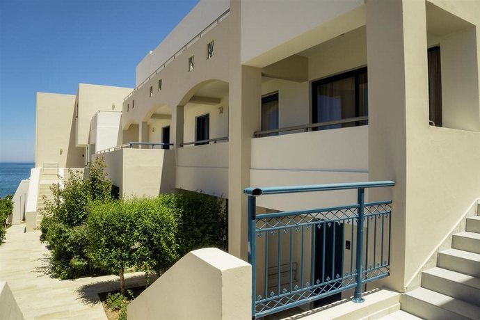 Imagen general del Hotel Castello Village Hotel. Foto 9