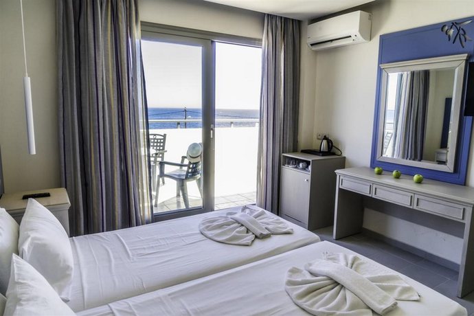 Imagen general del Hotel Castello Village Hotel. Foto 14