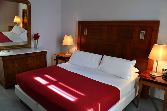 Imagen de la habitación del Hotel Castello di Montaldo Torino. Foto 8