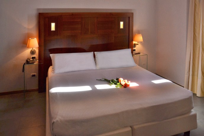 Imagen de la habitación del Hotel Castello di Montaldo Torino. Foto 17