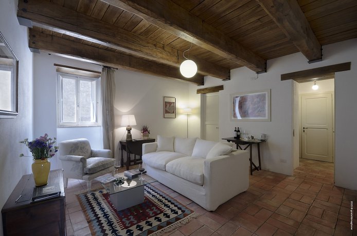 Imagen de la habitación del Hotel Castello di Postignano Relais. Foto 3