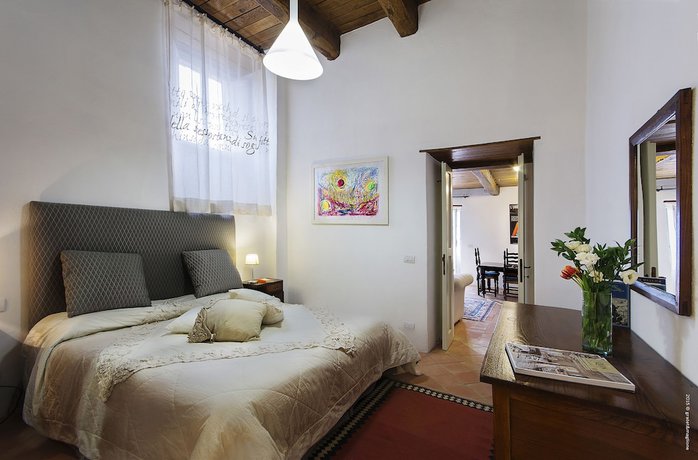 Imagen de la habitación del Hotel Castello di Postignano Relais. Foto 4