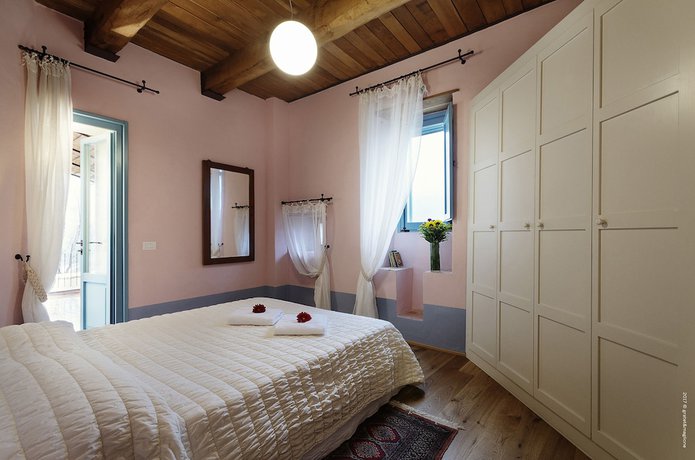 Imagen de la habitación del Hotel Castello di Postignano Relais. Foto 12