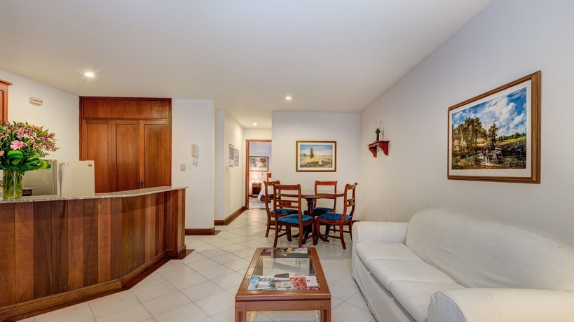 Imagen de los interiores del Hotel Castell&oacute;n De Juanamb&uacute; Suites. Foto 13