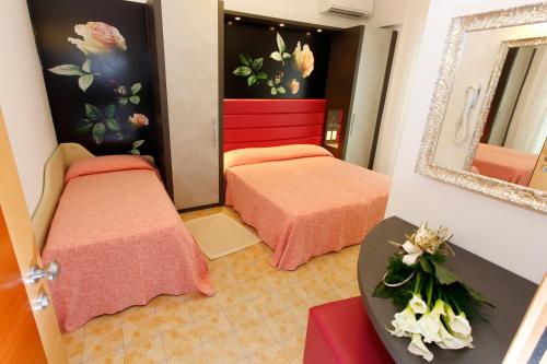 Imagen general del Hotel Castellucci. Foto 4