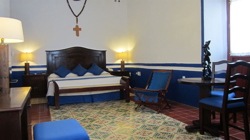 Imagen de la habitación del Hotel Castelmar, Campeche. Foto 2