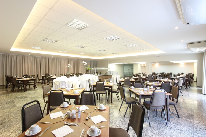 Imagen de los interiores del Hotel Castelmar, Florianópolis. Foto 7