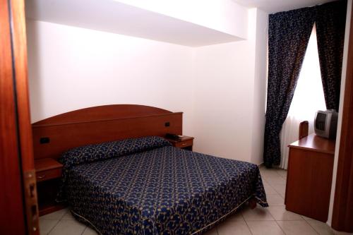 Imagen de la habitación del Hotel Castelmonardo. Foto 7