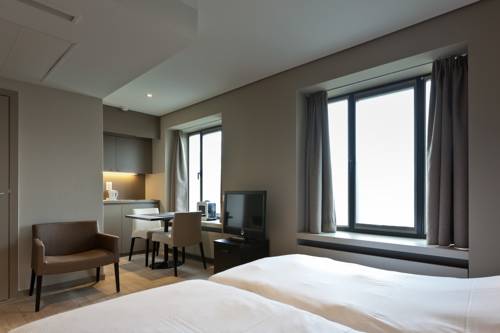 Imagen de la habitación del Hotel Castelnou. Foto 7