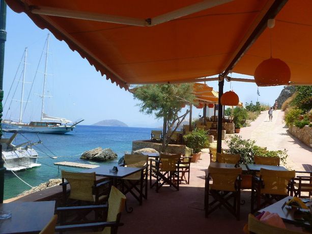 Imagen del bar/restaurante del Hotel Castelo Beach, Agia Marina. Foto 5