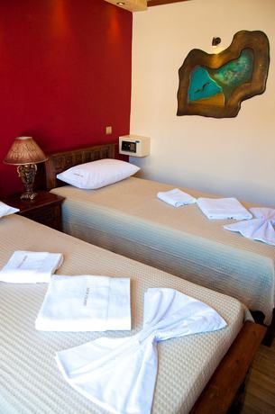 Imagen de la habitación del Hotel Castelo Beach, Agia Marina. Foto 17