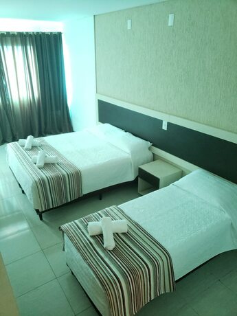 Imagen de la habitación del Hotel Castelo Branco. Foto 15