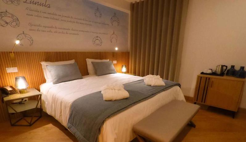 Imagen de la habitación del Hotel Castelo. Foto 16