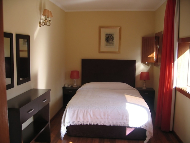 Imagen de la habitación del Hotel Castelo Santa Catarina. Foto 6