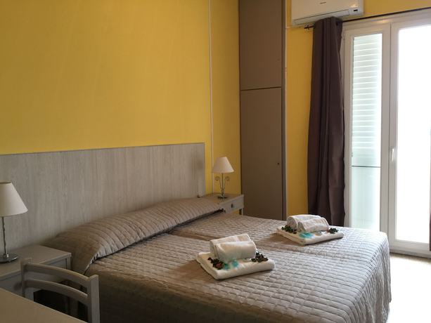 Imagen de la habitación del Hotel Castelsardo Domus Beach. Foto 11