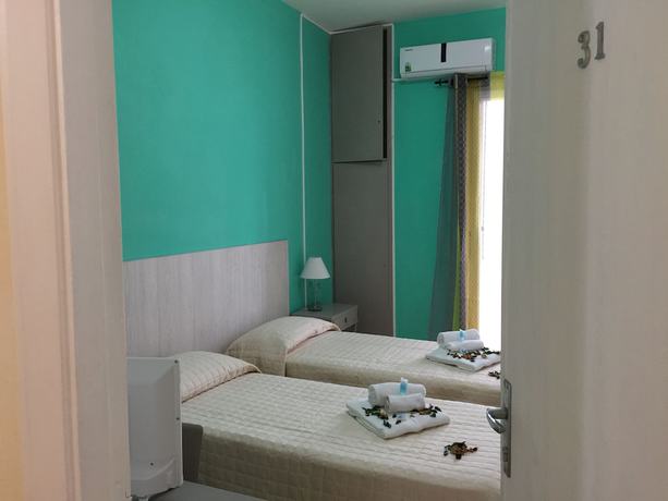 Imagen de la habitación del Hotel Castelsardo Domus Beach. Foto 14