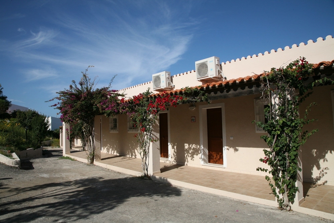 Imagen general del Hotel Castelsardo Resort Village. Foto 2