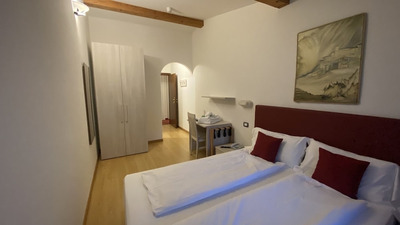 Imagen de la habitación del Hotel Casteluce Funivie. Foto 6