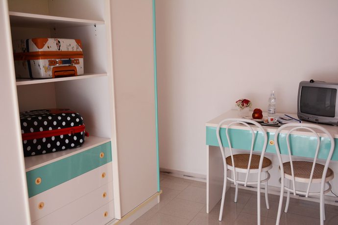 Imagen de la habitación del Hotel Castelvetere. Foto 3