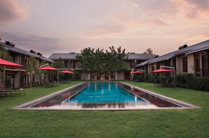 Imagen de la piscina del Hotel Casterbridge Hollow Boutique. Foto 16