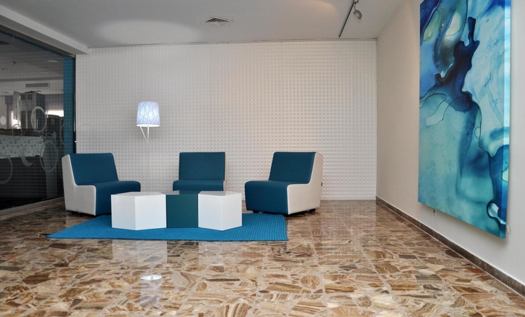 Imagen de los interiores del Hotel Castilla Alicante. Foto 12