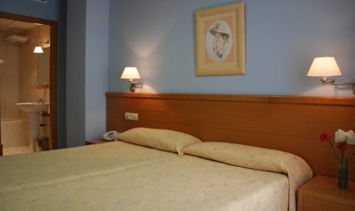 Imagen general del Hotel Castilla, Cáceres. Foto 4