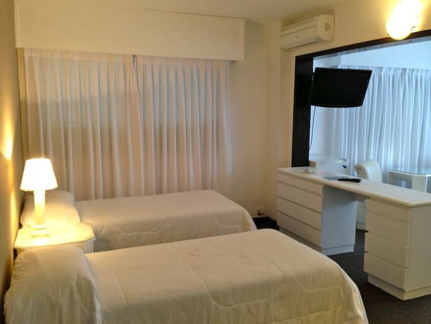 Imagen de la habitación del Hotel Castilla, PUNTA DEL ESTE. Foto 6