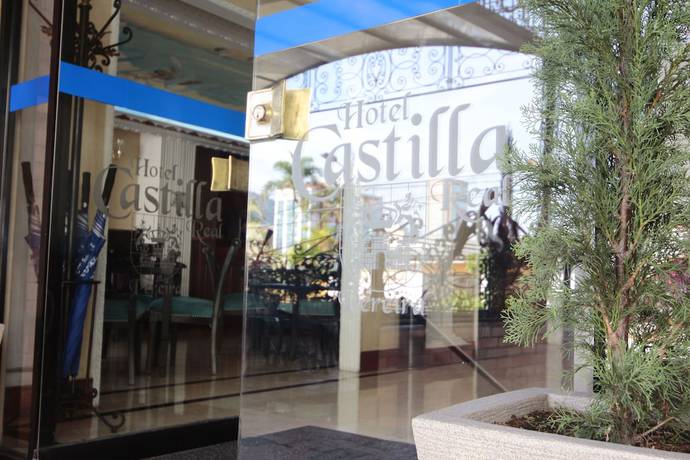 Imagen de los interiores del Hotel Castilla Real. Foto 18
