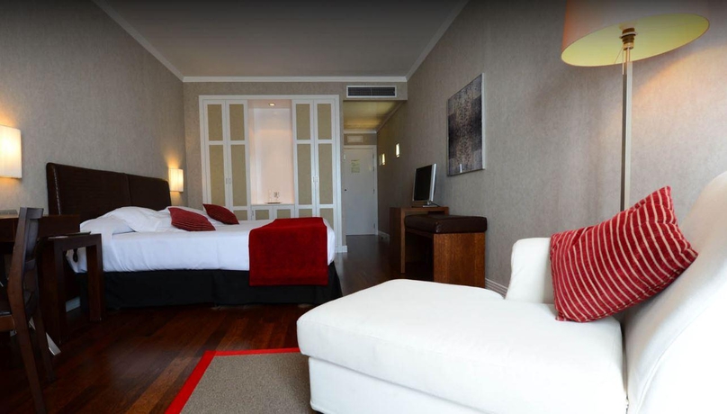 Imagen de la habitación del Hotel Castilla Termal Balneario De Olmedo. Foto 10