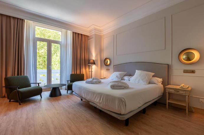 Imagen de la habitación del Hotel Castilla Termal Balneario De Solares. Foto 10