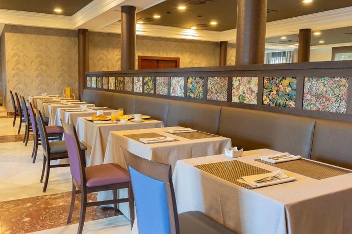 Imagen del bar/restaurante del Hotel Castilla Termal Balneario De Solares. Foto 3