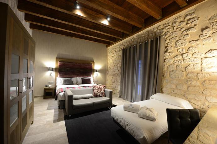 Imagen de la habitación del Hotel Castilla Termal Monasterio De Valbuena. Foto 7