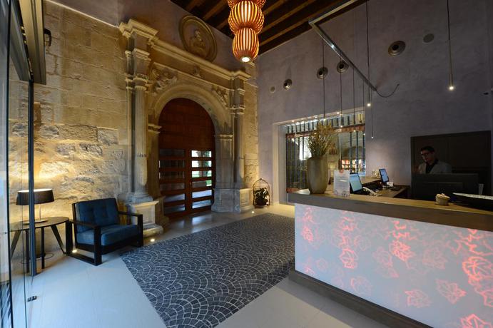 Imagen de los interiores del Hotel Castilla Termal Monasterio De Valbuena. Foto 14