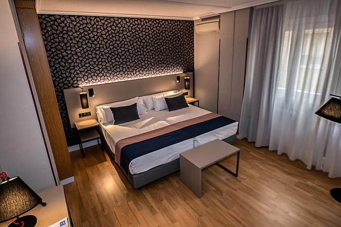 Imagen general del Hotel Castilla Vieja. Foto 19